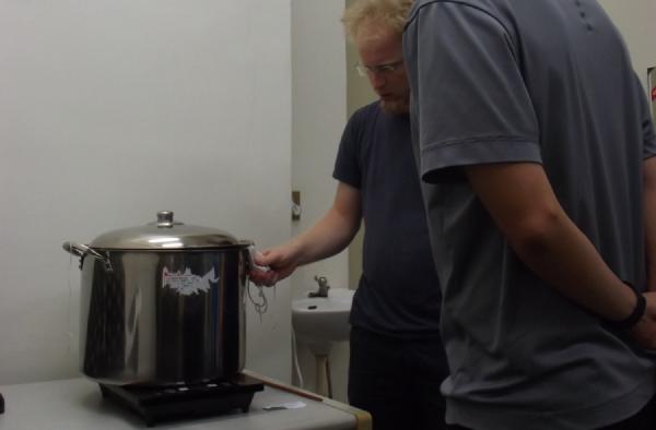 Von Einschalten bis Einschenken